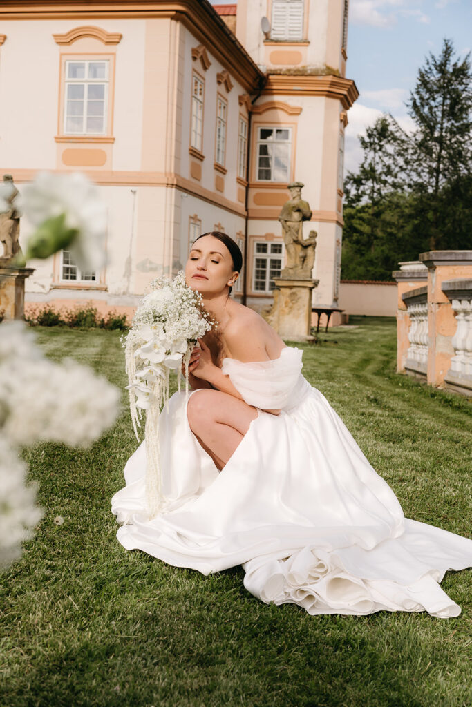 Elegantní svatba na zámku