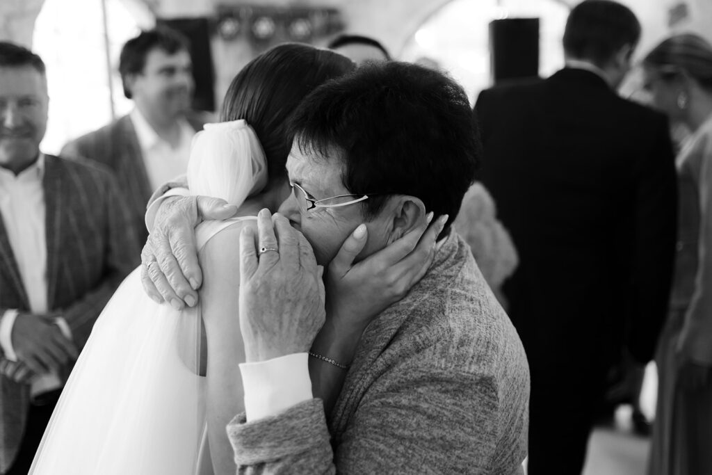 Dojemné svatební fotografie