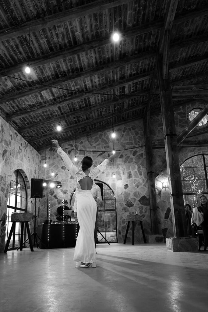 Svatební party Stodola Borohrádek