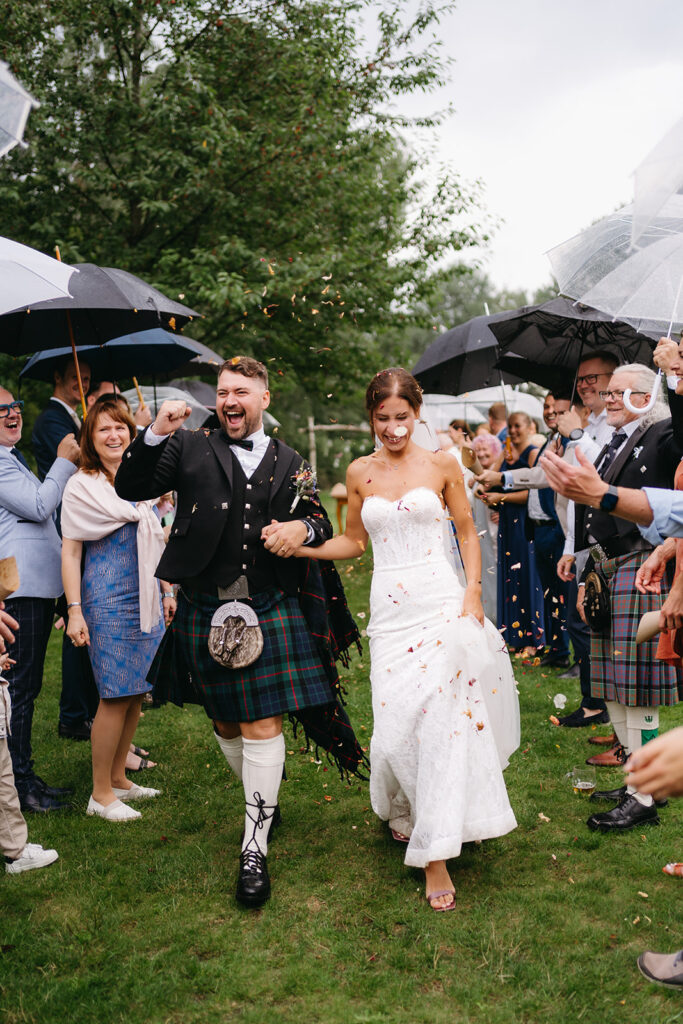 Svatební Špalír mezinárodní svatba