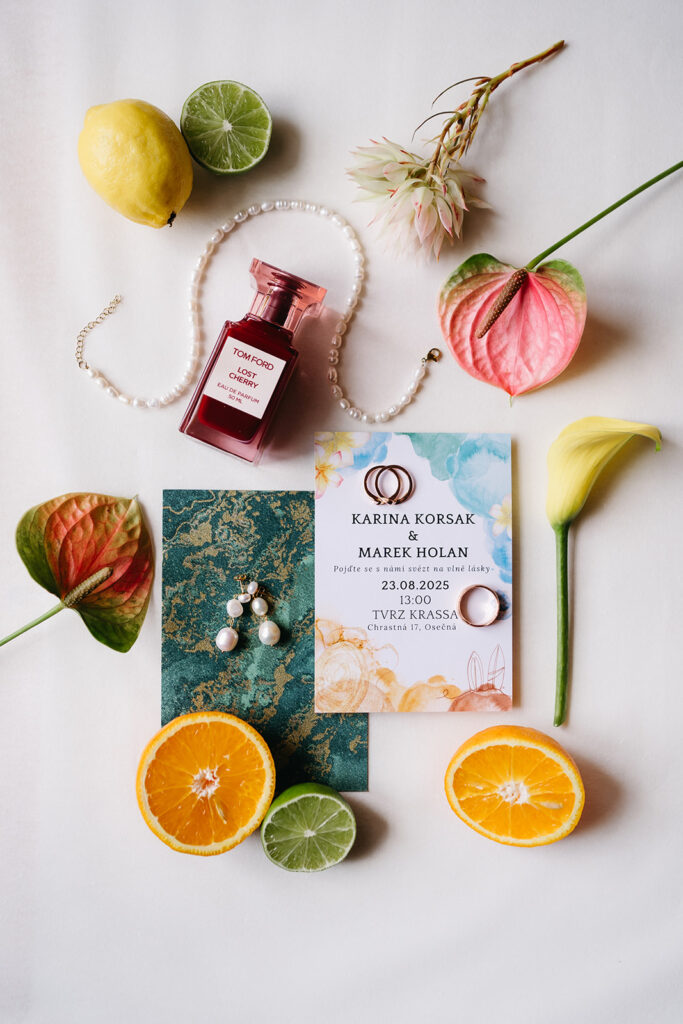 Barevné svatební oznámení