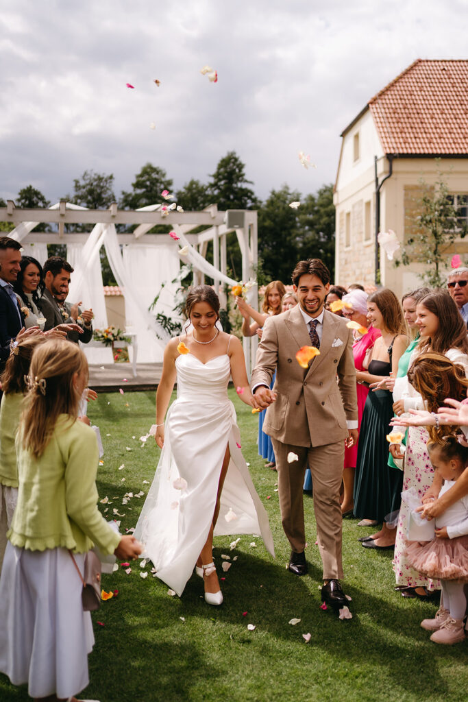 Svatební špalír Tvrz Krassa