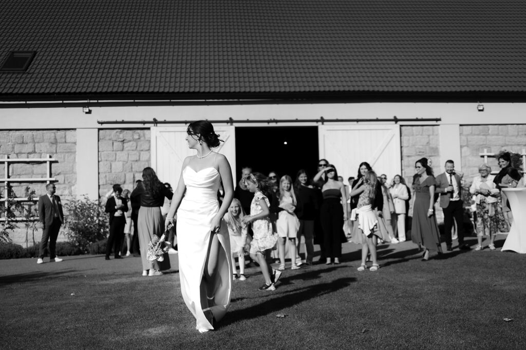 Házení svatební kytice Tvrz Krassa