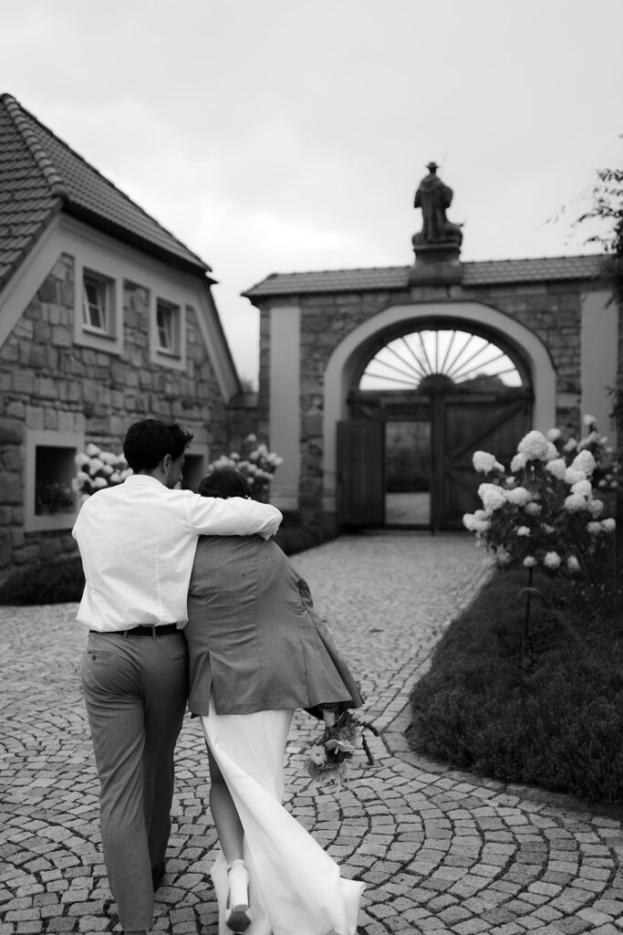 novomanželé Tvrz Krassa