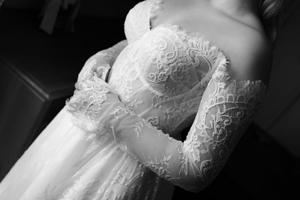 krajkové svatební šaty