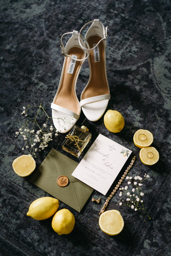 Svatební detaily Flatlay