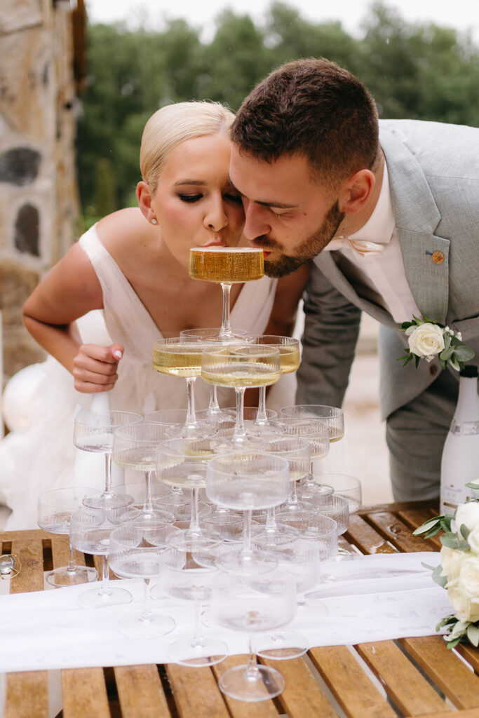 Champagne tower Na Kmíně