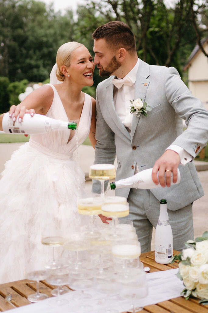 Champagne tower Stodola Borohrádek