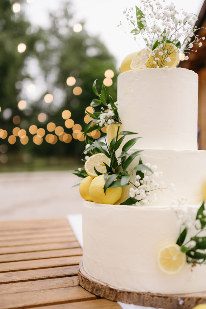 svatební dort s citrusy